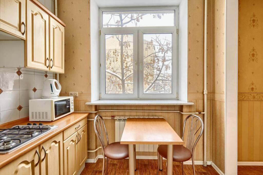 קייב Apartment Near Bessarabsky Square מראה חיצוני תמונה