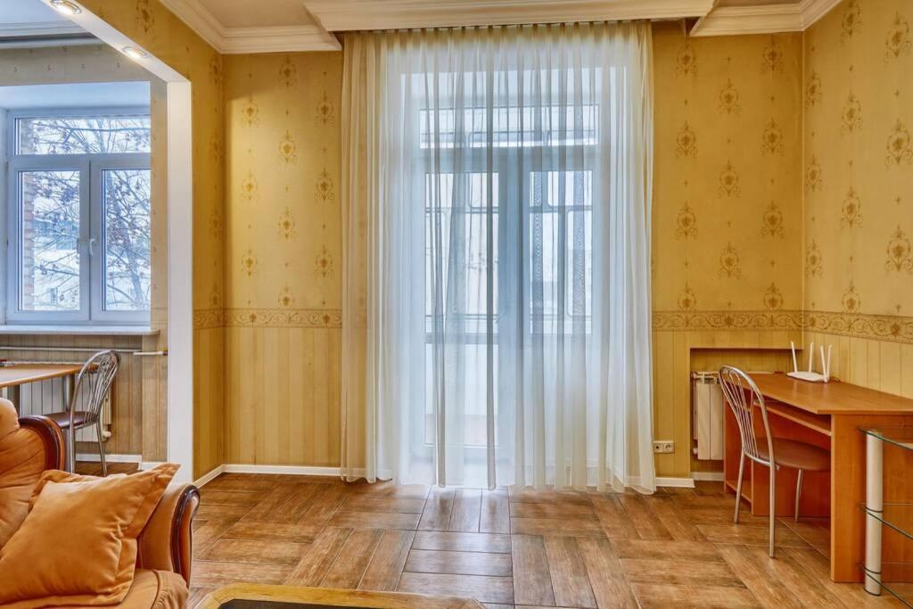 קייב Apartment Near Bessarabsky Square מראה חיצוני תמונה